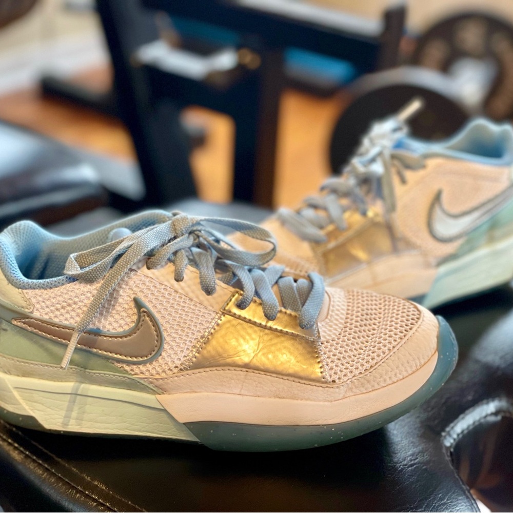 JA 1 SE shoes

Used but still have life